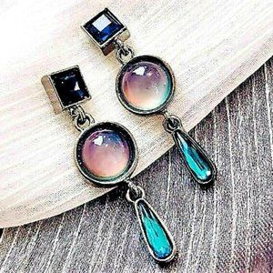 Betsey Johnson Earrings Elegant Silver MOONSTONE Sapphire Blue Rhineston…